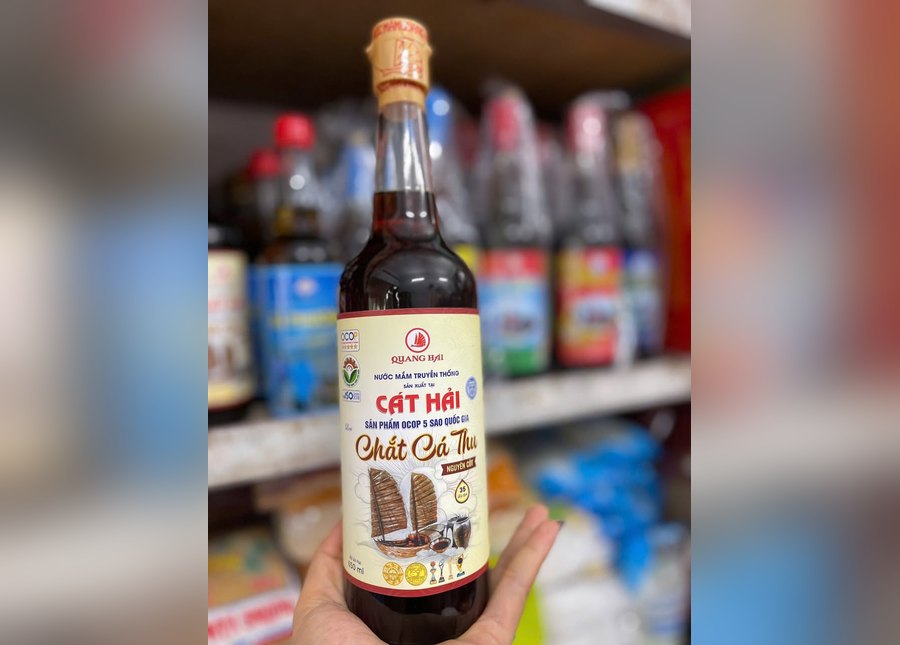 Nước mắm Cát Hải Chắt Cá Thu nguyên cốt – OCOP 5 sao đã có tại kho